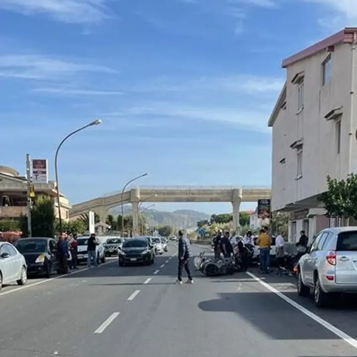 Ancora un incidente sulla statale 106, c’è un morto: travolto mentre viaggiava a bordo del suo scooter