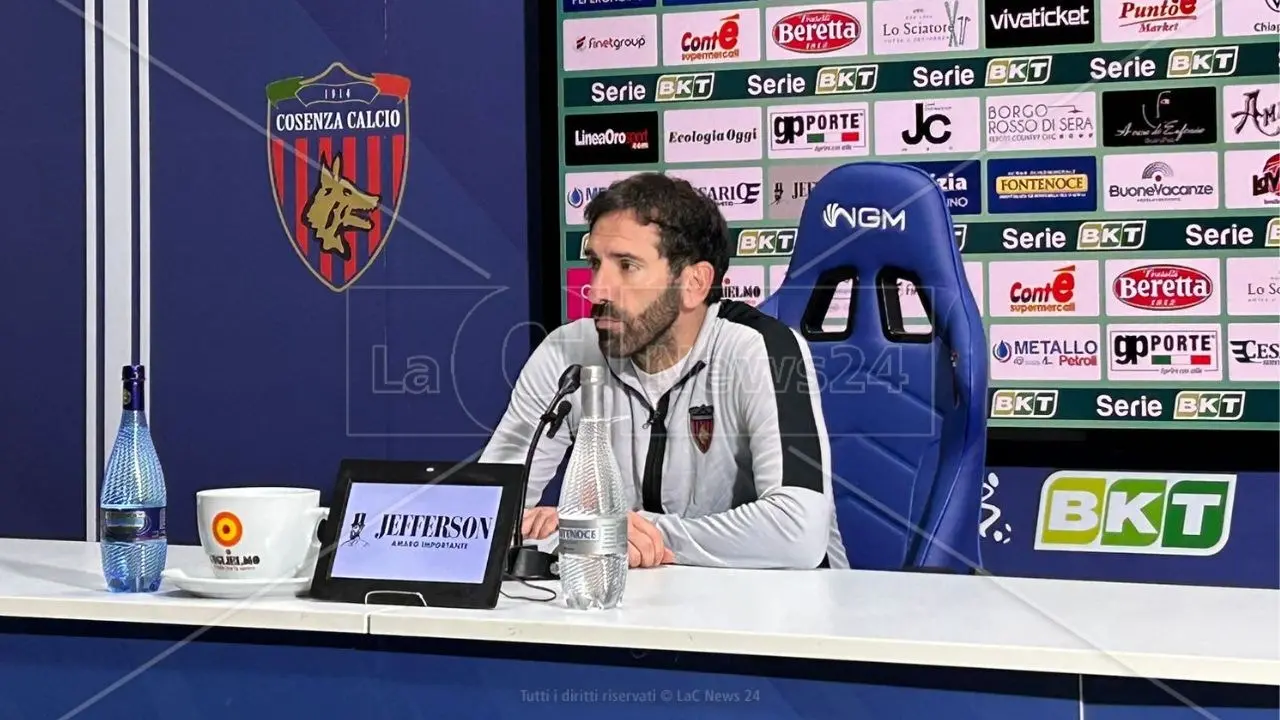 Cosenza-Ternana 1-3, Caserta amaro in conferenza: «Abbiamo regalato il secondo tempo»