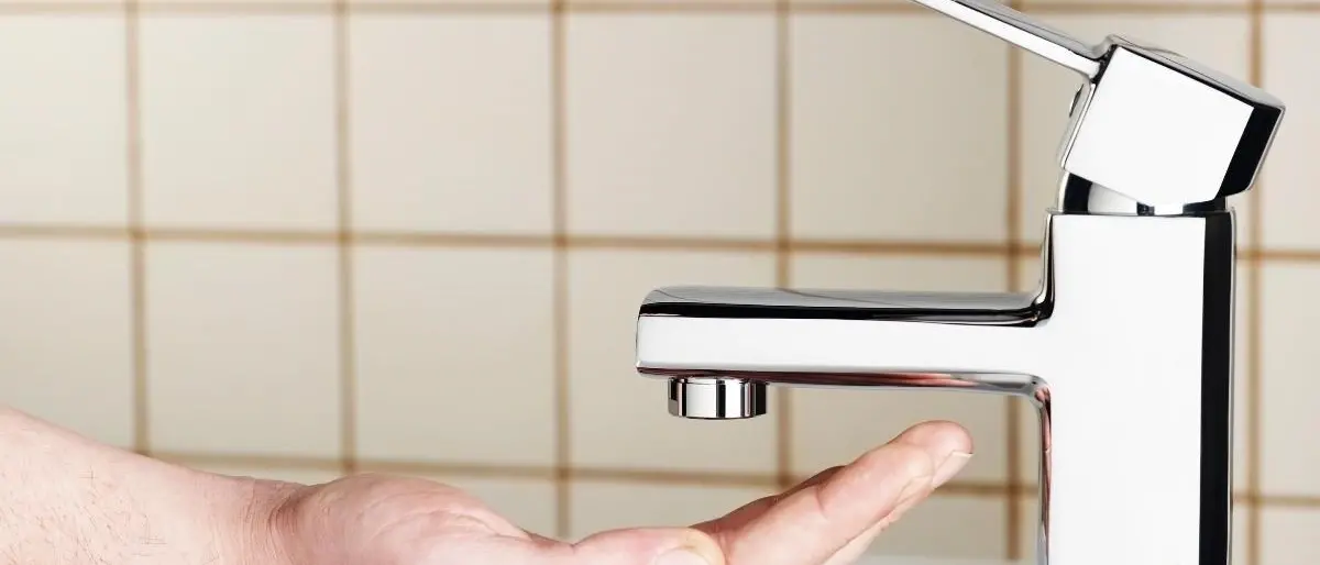 A Gioia Tauro manca l’acqua, chiudono le scuole: rabbia per i continui disagi, ecco gli istituti off limits