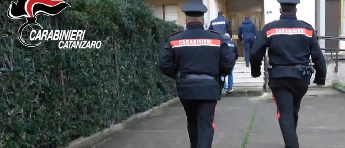 Catanzaro, alloggio dell’Aterp occupato abusivamente: sequestrato l’immobile