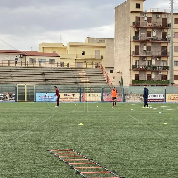Locri, gli amaranto tentano la linea della continuità. E domenica sfideranno l’LFA Reggio Calabria