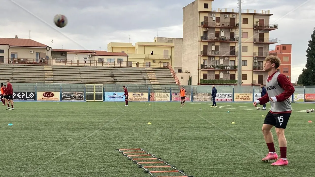 Locri, gli amaranto tentano la linea della continuità. E domenica sfideranno l’LFA Reggio Calabria