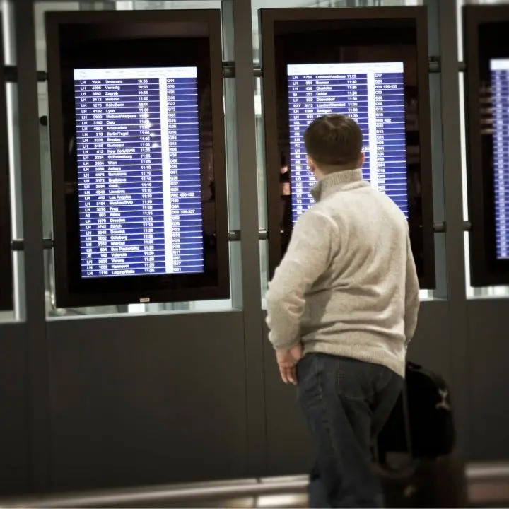 «Arrivare in Veneto dalla Calabria è diventata un’impresa, Ryanair non può dividere l’Italia»: lo sfogo di un prof fuorisede