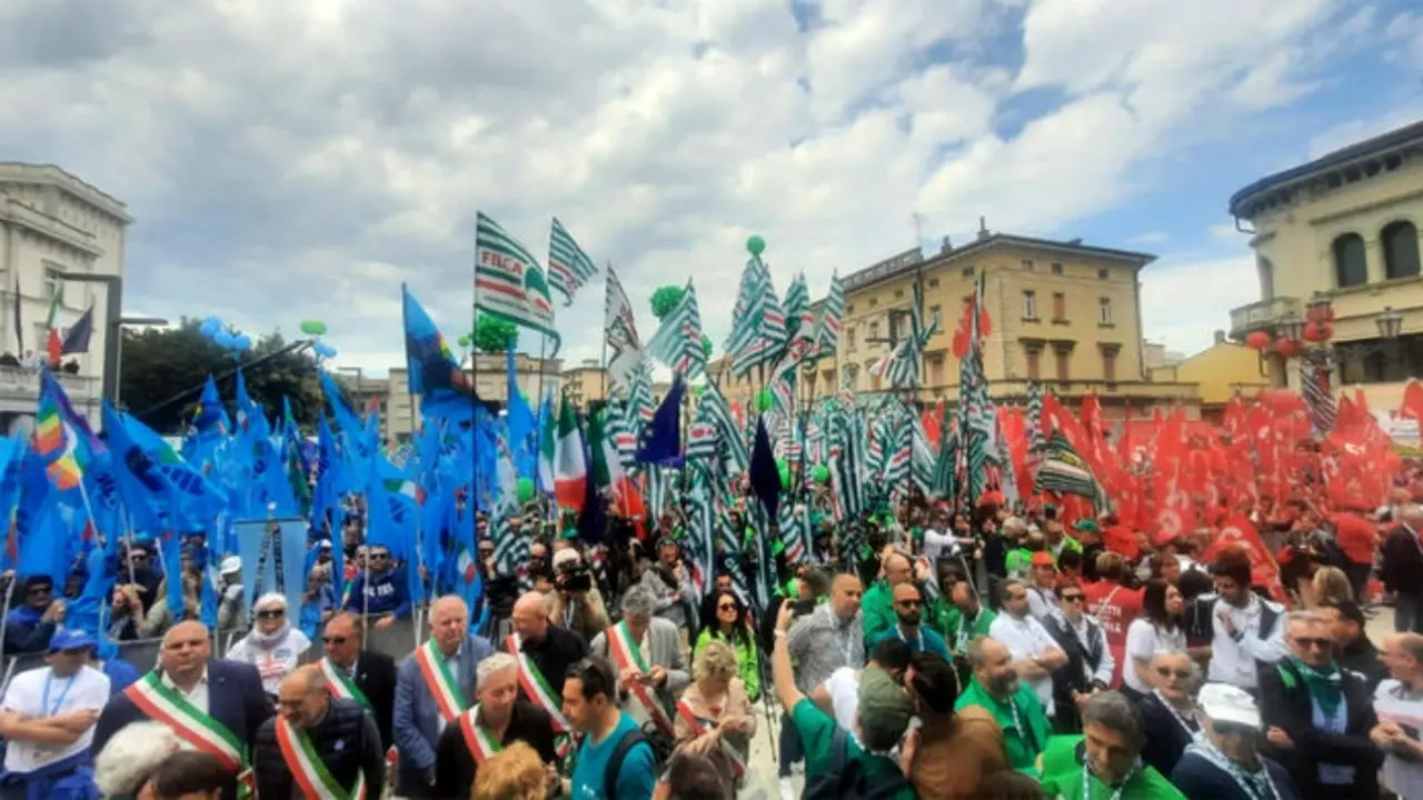 Primo Maggio: i sindacati in piazza a Monfalcone chiedono un’Europa di pace, lavoro e giustizia sociale