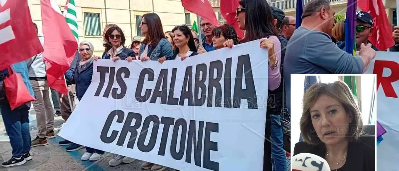 Tirocinanti in piazza a Catanzaro, Fragomeni (Pd): «Sostengo la protesta, lavoratori illusi dal Governo e dai suoi rappresentanti»