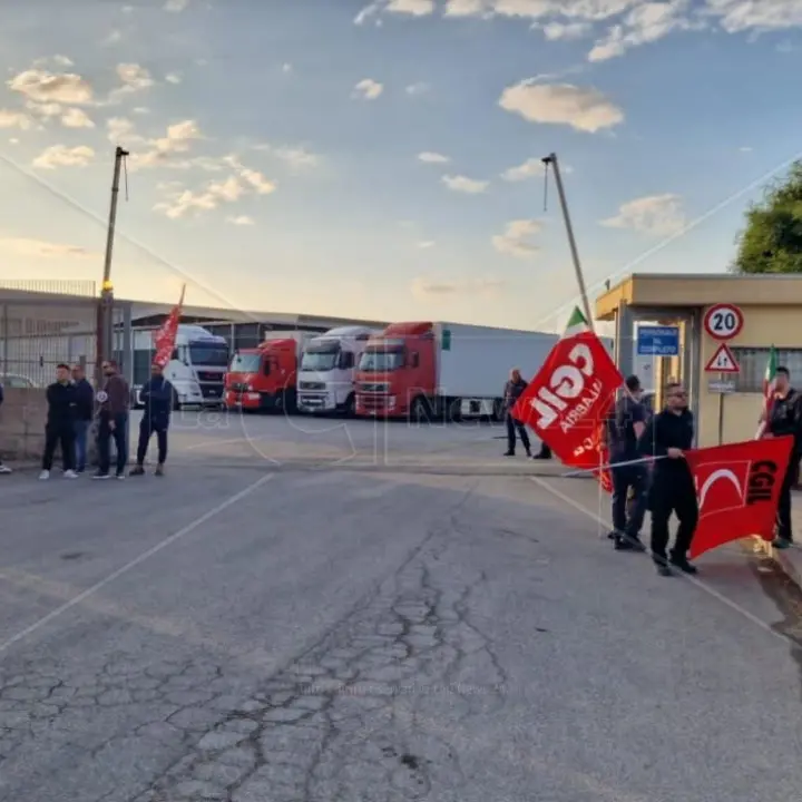 Corigliano Rossano, reintegrato il lavoratore licenziato dalla cooperativa 3 Emme dopo un incontro tra le parti