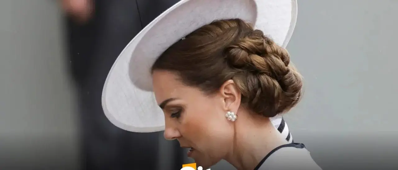 Il ritorno della principessa del Galles, prima uscita pubblica per Kate dopo l’annuncio della malattia