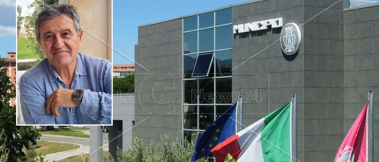 Citta unica di Cosenza, il Comitato anti-fusione: «Deboli le ragioni del prof Sergio. Quanto è costato il suo contributo?»