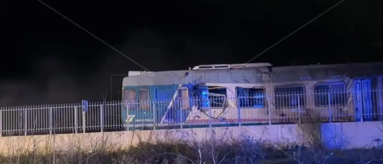 Collegamenti in tilt dopo l’incidente ferroviario nel Cosentino, Scutellà: «Intervengano Trenitalia e Regione»