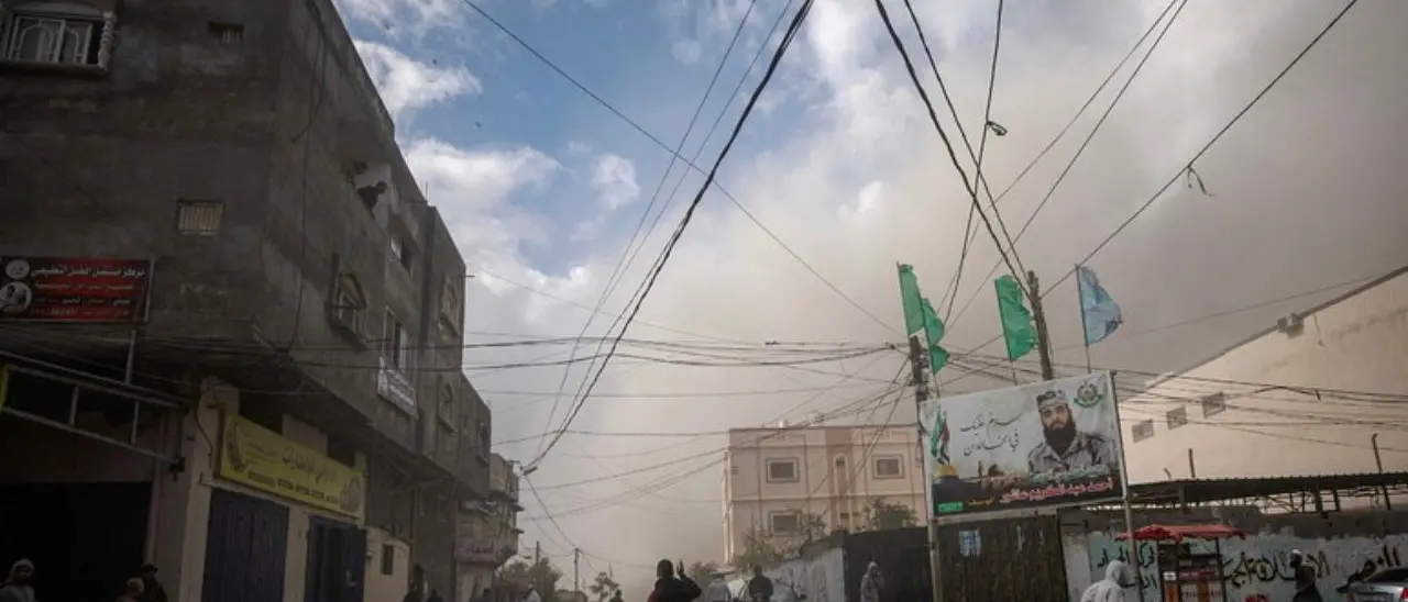 Guerra in Medio Oriente, a Gaza 12 morti in un raid israeliano su Rafah