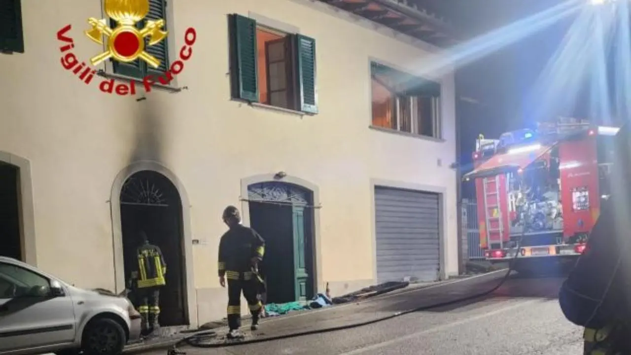 Morirono nell’incendio della loro casa nel Fiorentino, fermato un 45enne calabrese