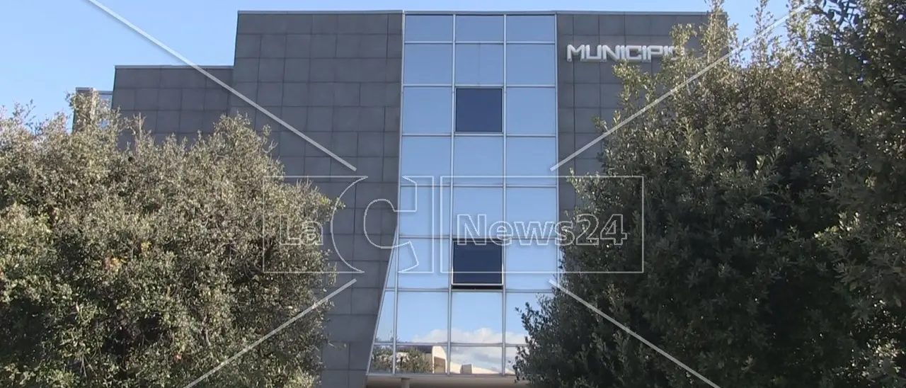 La “spintarella” di Caruso e Succurro allo scioglimento del Comune di Rende