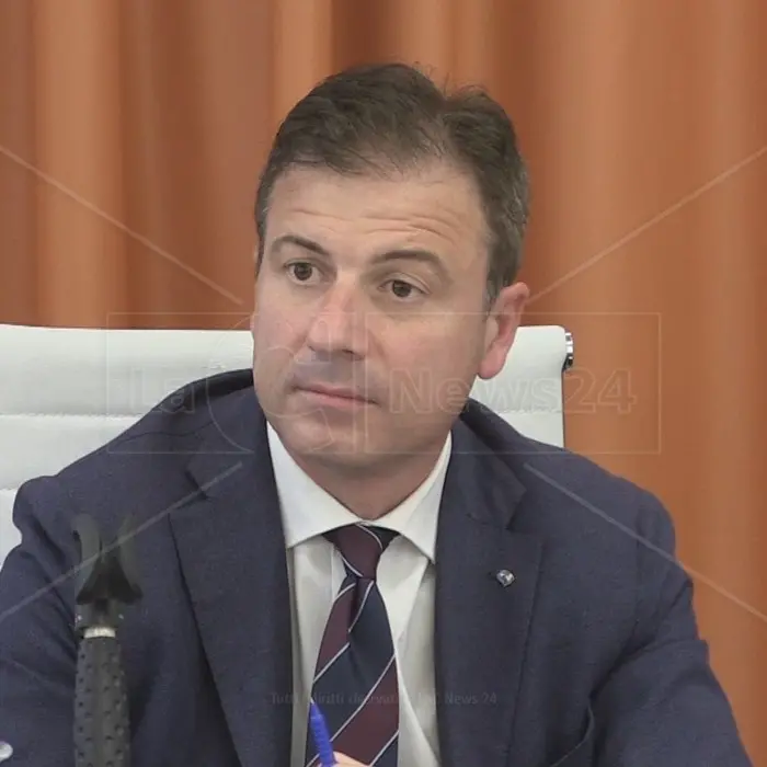 Ponte sullo Stretto, Biondo (Uil): «Inaccettabile sottrarre fondi a Calabria e Sicilia, mette un freno allo sviluppo del Sud»