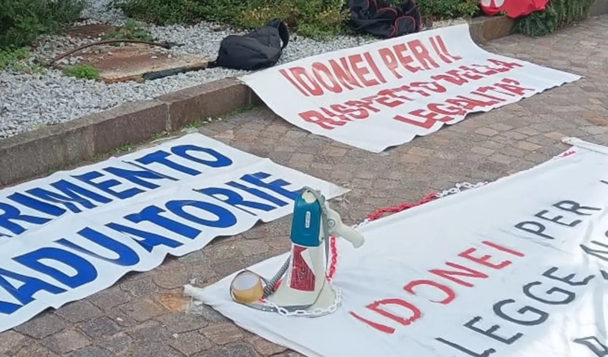 Sanità Calabria, Si Cobas in protesta alla Regione contro «la cattiva gestione delle risorse umane»