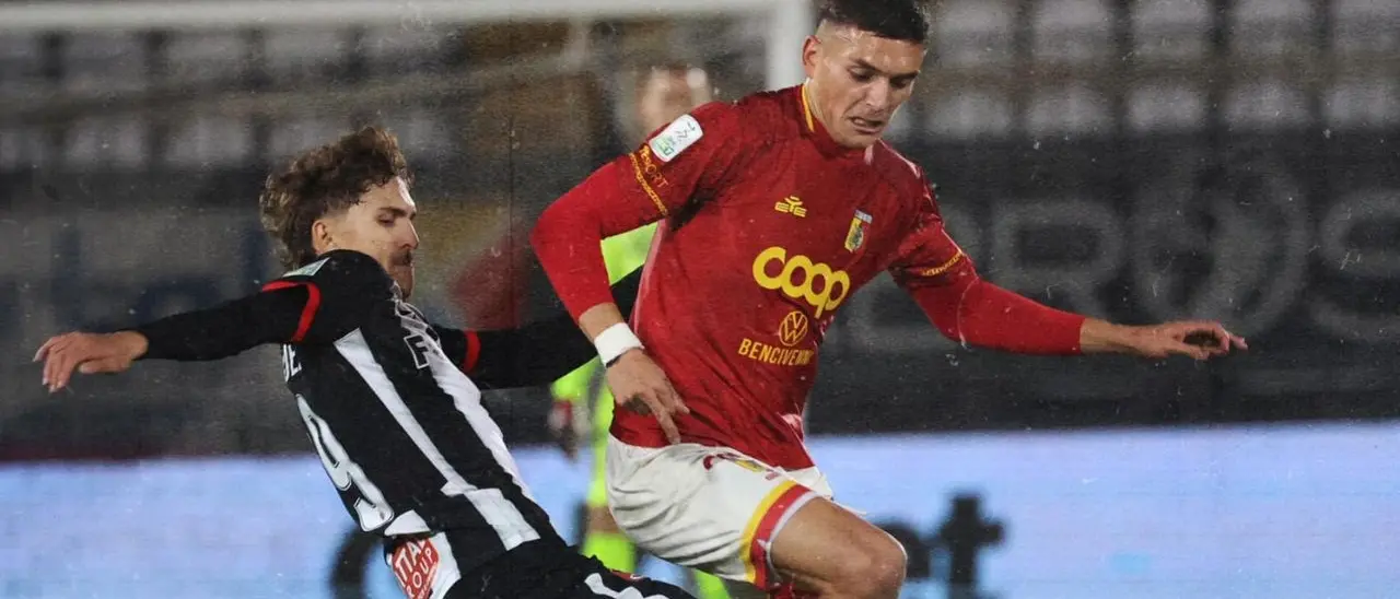 Ascoli-Catanzaro: le Aquile interrompono il volo, ai bianconeri basta il gol di Mendes. Finale 1 a 0