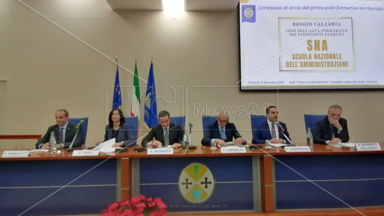 Reggio Calabria, inaugurata la Scuola Nazionale dell’Amministrazione. Zangrillo: «Attiva già da gennaio»