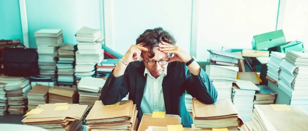 Burocrazia da incubo, Vibo Valentia e Crotone ultime in Italia per qualità della pubblica amministrazione