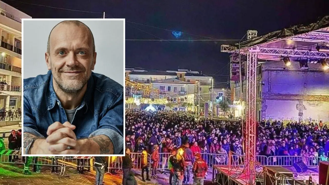 Il Capodanno di Corigliano Rossano con Max Pezzali sfida quello di Crotone: è corsa alla prenotazione, ecco hotel e prezzi