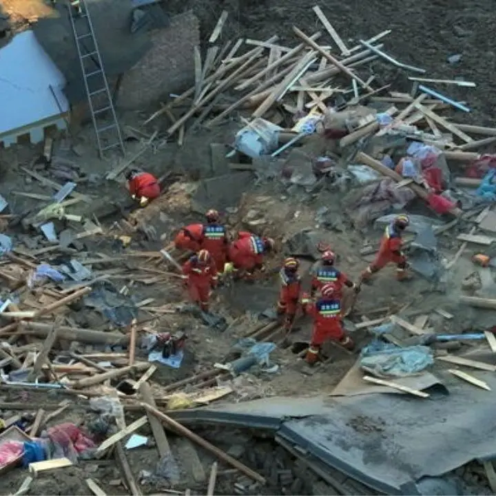 Terremoto di magnitudo 6.2 in Cina, almeno 118 morti il bilancio del sisma nel Gansu
