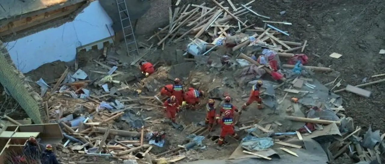 Terremoto di magnitudo 6.2 in Cina, almeno 118 morti il bilancio del sisma nel Gansu