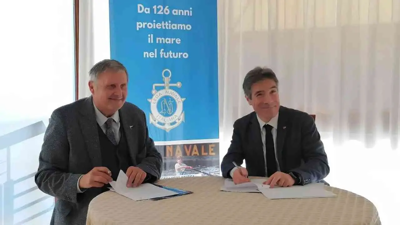 Unical e Lega navale italiana firmano un accordo per il monitoraggio del mare: sotto la lente coste e specie protette