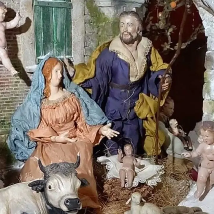 «Il presepe a scuola non si tocca», la proposta di legge di Fratelli d’Italia fa scoppiare la polemica