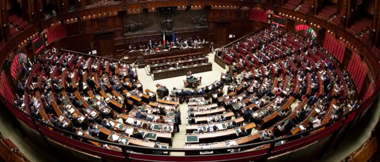 Mes, la Camera boccia la ratifica. No di Lega e Fratelli d’Italia, Fi si astiene