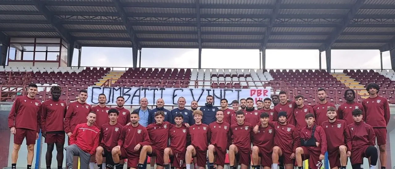 Locri, squadra dallo stile inarrendevole: capitan Aquino e il ds Tropea hanno ricostruito lo spirito amaranto