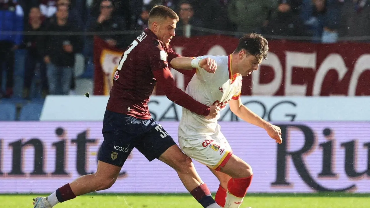 Reggiana-Catanzaro: le Aquile chiudono male il 2023, il gol di Girma decreta la terza sconfitta consecutiva. Finale 1 a 0