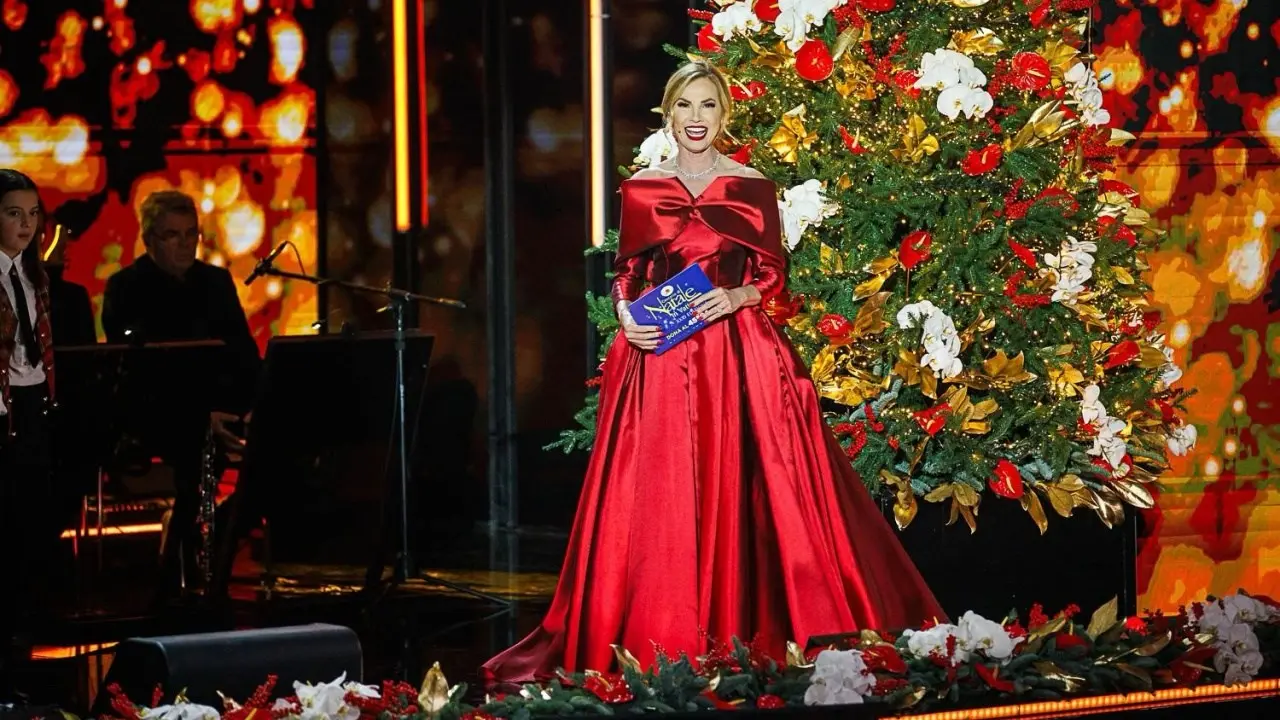 I fiori della calabrese Florencia Trade decorano il palco del Concerto di Natale in Vaticano 2023