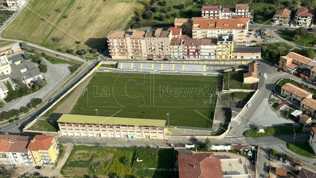 Promozione A, cinque vittorie consecutive avvicinano il Cassano Sybaris alla zona play-off