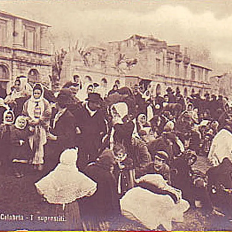 Il terremoto del 28 dicembre 1908 e l’inferno nello Stretto: a Reggio Calabria e Messina un’alba di distruzione