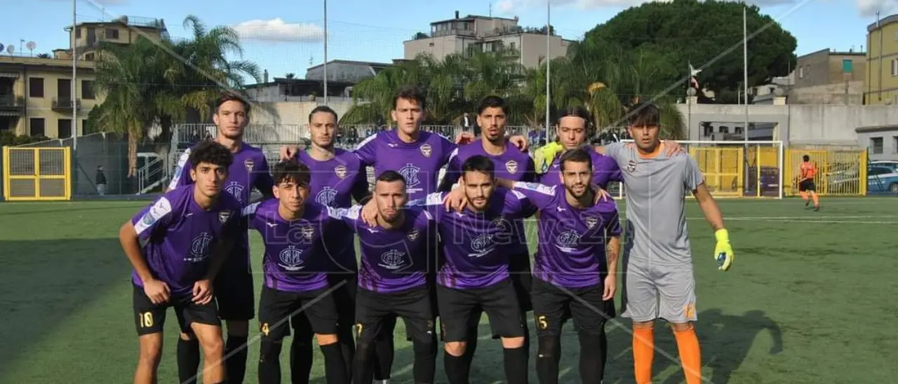 Gioiese, dal triplete in Eccellenza all’ultimo posto in Serie D: per i viola un anno sulle montagne russe