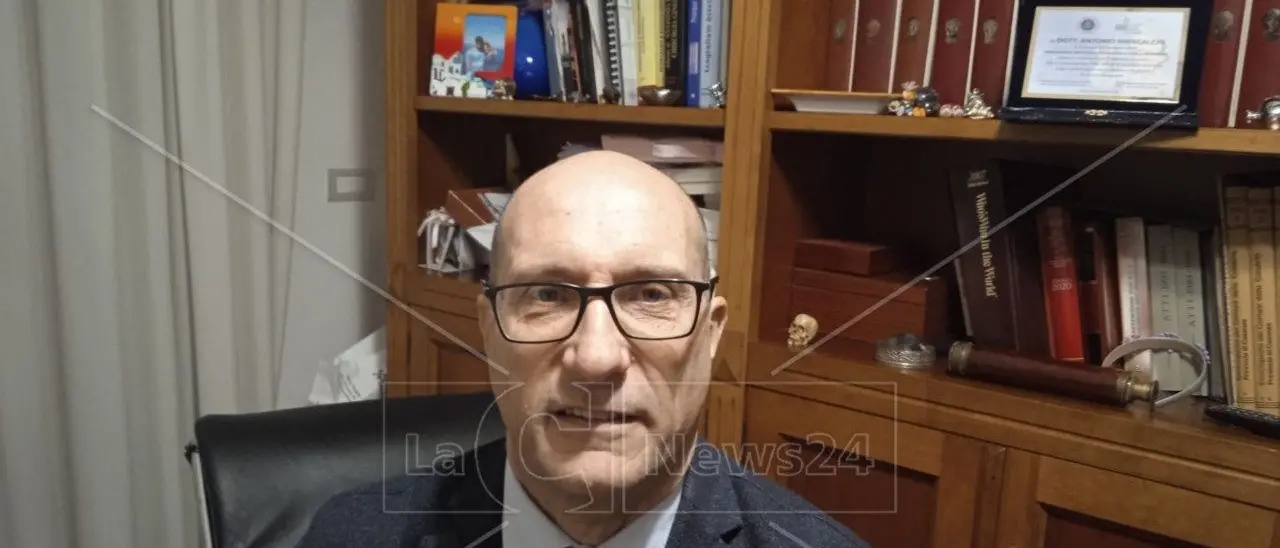 Antonio Siniscalchi, un cosentino tra i migliori neurologi al mondo: «Anche in Calabria c’è una sanità che funziona»