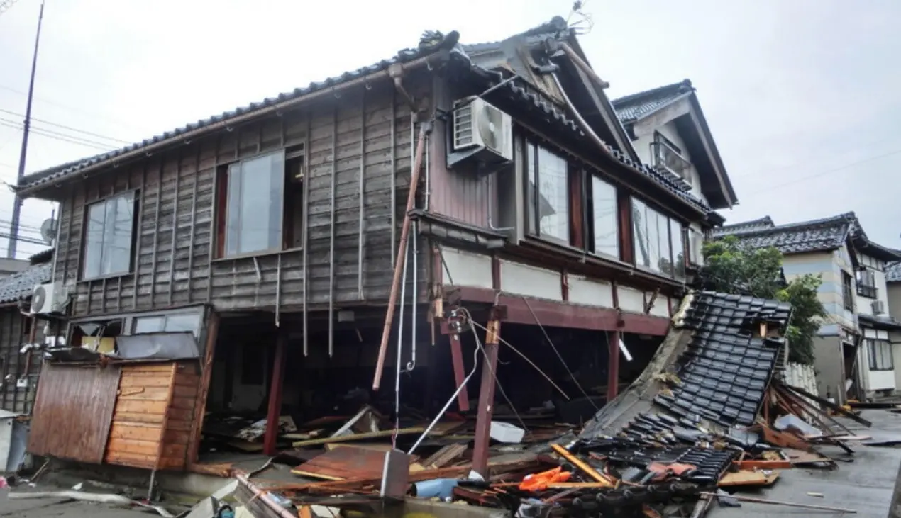 Terremoto di Capodanno in Giappone: sale a quota 64 il bilancio delle vittime