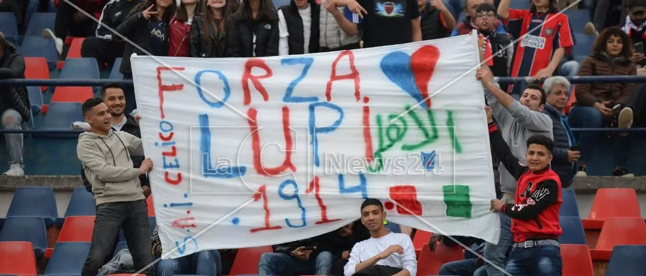 Calciomercato, in casa del Cosenza si lavora per rafforzare difesa e centrocampo