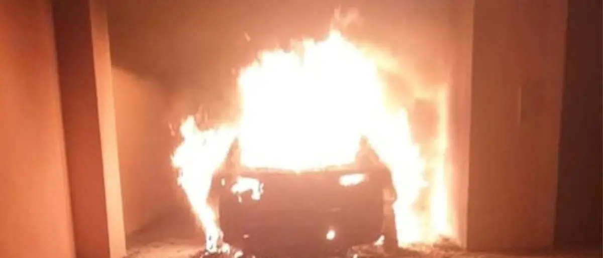 Ancora incendi nel Cosentino: in fiamme tre auto tra Corigliano Rossano e Spezzano Albanese