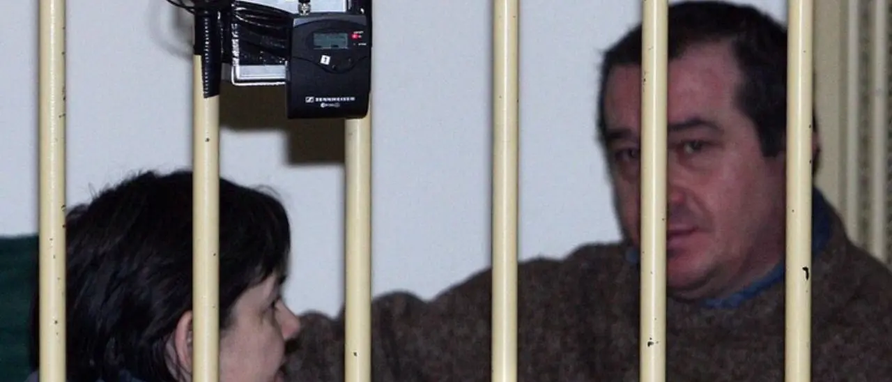 Strage di Erba, la lettera di Olindo: «Spero in un futuro con Rosa fuori dal carcere»