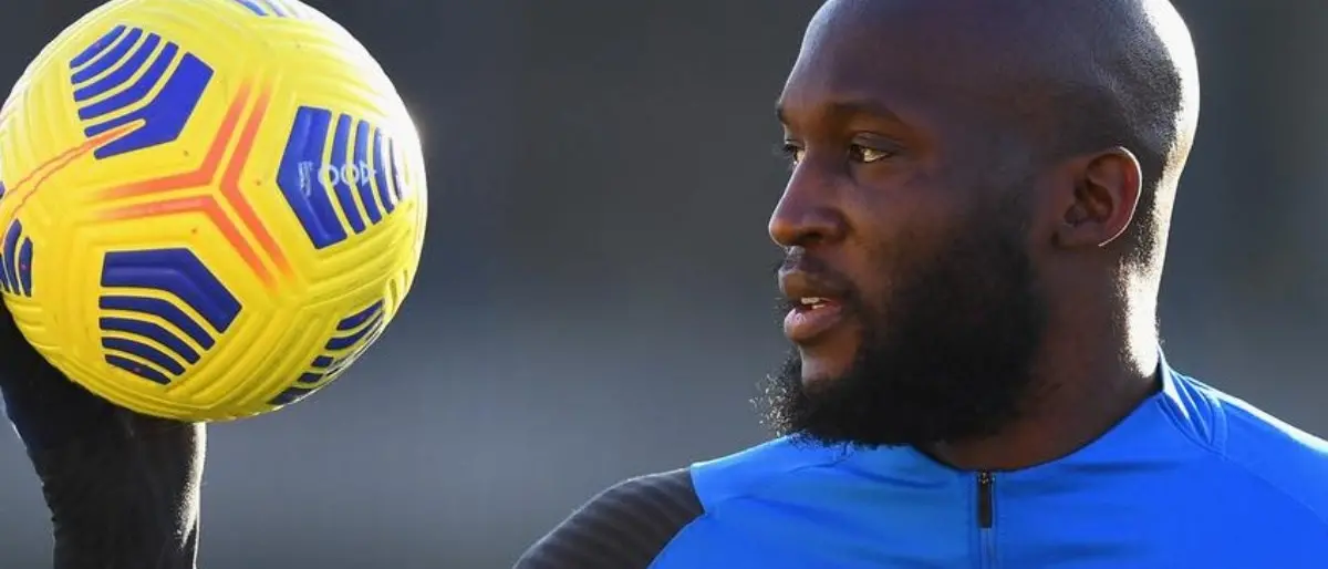 Cori razzisti contro Lukaku, Daspo per un commerciante di Vibo Valentia: non potrà vedere partite della Juventus per i prossimi 5 anni