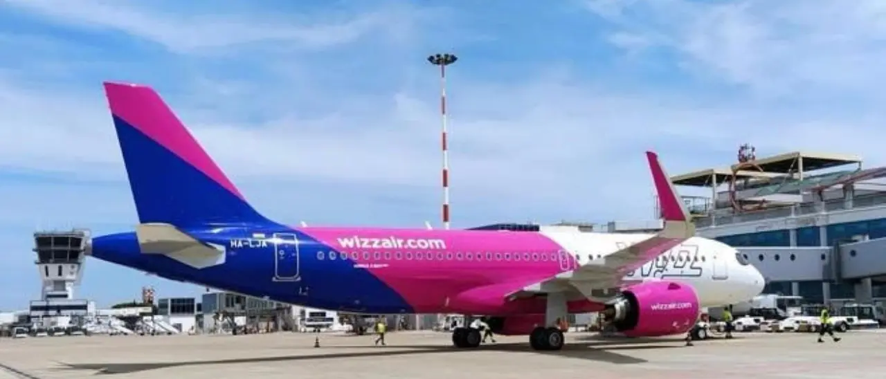 Le compagnie aeree low cost tagliano 2 milioni di posti: tra le regioni più penalizzate la Calabria