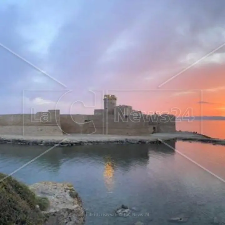 Inaugurato a Le Castella “Pelagos”, il museo tecnologico del mare