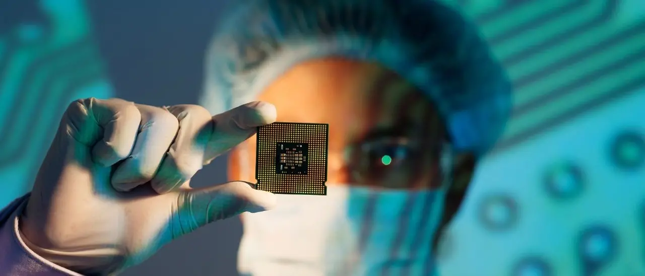 Sfuma il sogno da 4,5 miliardi di uno stabilimento Intel in Calabria, la multinazionale ha scelto Germania e Polonia