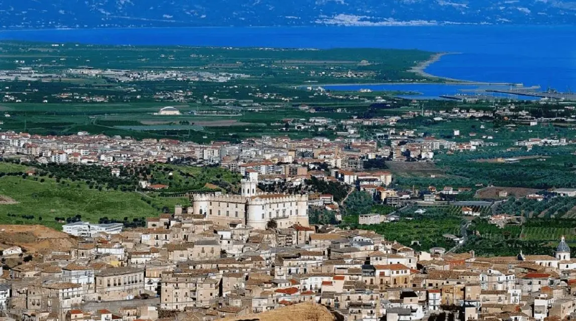 Agenda urbana e la delibera che taglia fuori Corigliano Rossano: «Approccio centralista con figli e figliastri»