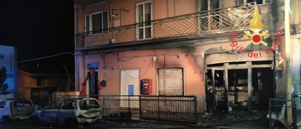 Incendio all’ufficio postale di Mandatoriccio, autorizzato un sopralluogo per valutare i danni