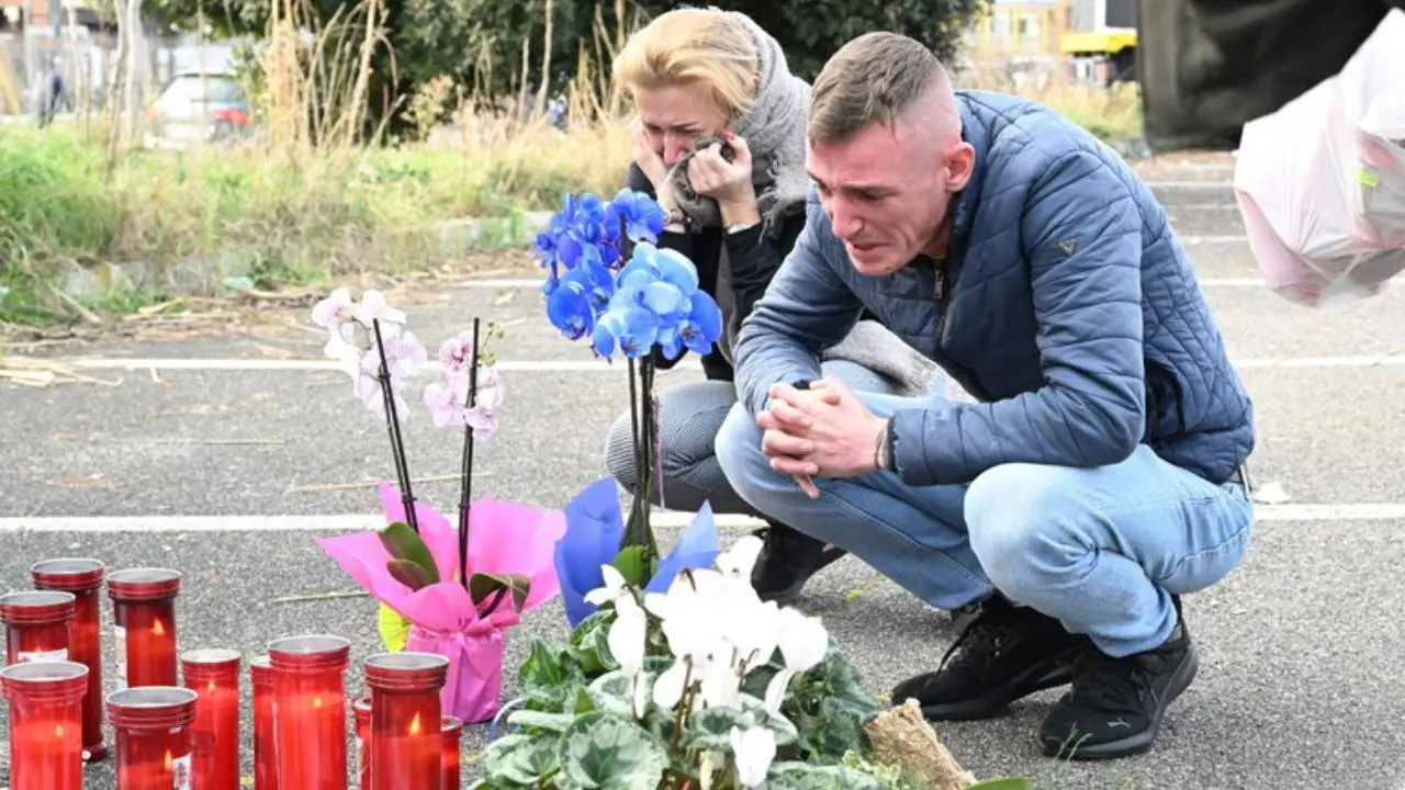 Omicidio quattordicenne a Roma, c’è un fermo. Si cerca un’altra persona