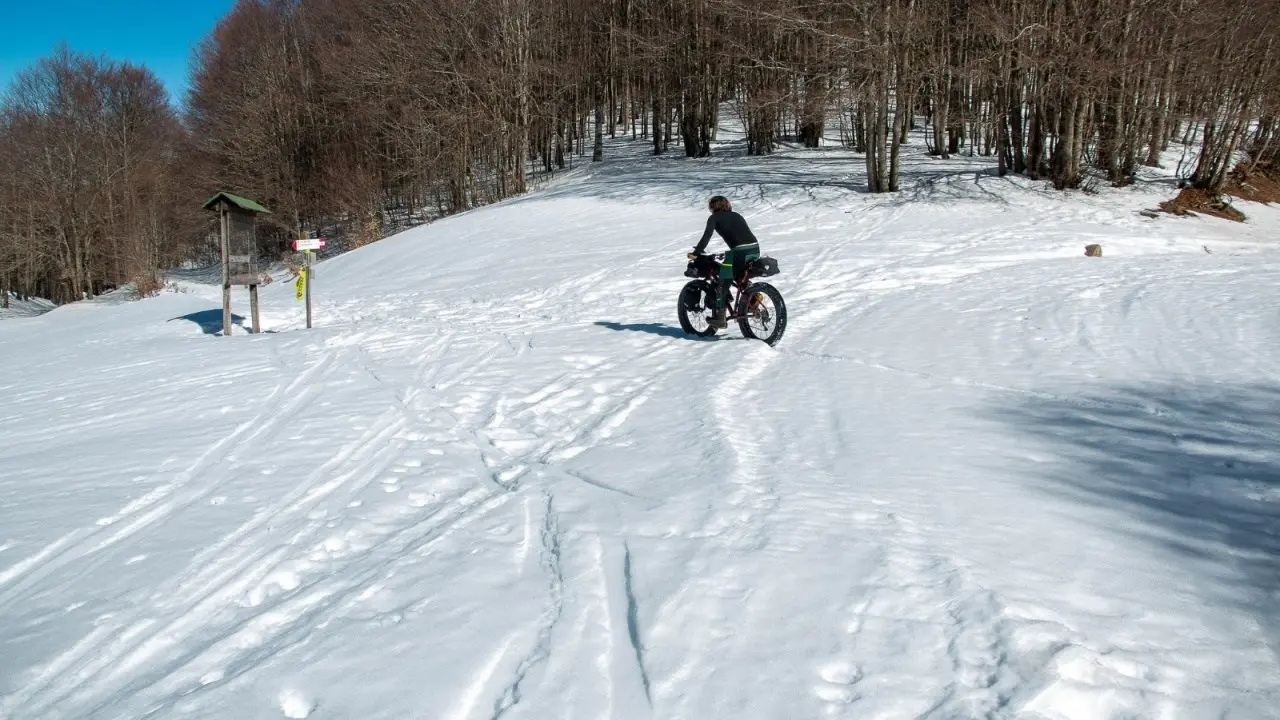 Riparte Sila3Vette, la gara nel Parco nazionale che unisce sport e turismo tra la neve e l’aria più pulita d’Europa