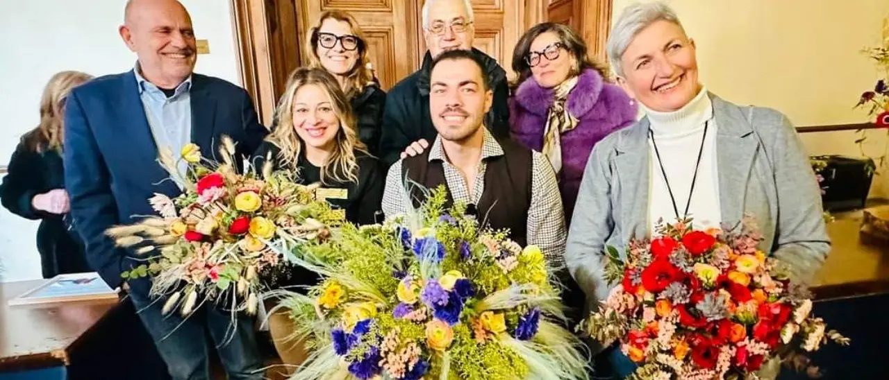 Palmi, la flower designer Roberta Angaló si piazza seconda al concorso Bouquet festival di Sanremo