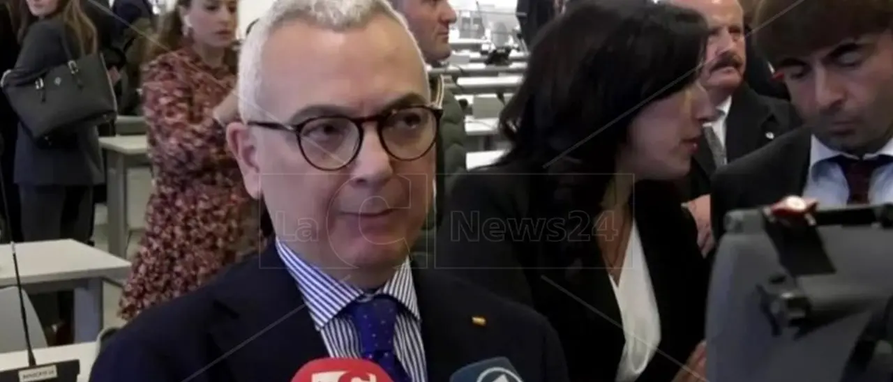 La lente del Ministero anche sulla Procura di Catanzaro, Capomolla: «Per la diffusione delle notizie applichiamo la legge»