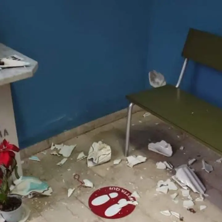 Ospedale di Gioia Tauro, distrutta la Madonnina del Pronto soccorso: sconcerto tra i fedeli e gli operatori