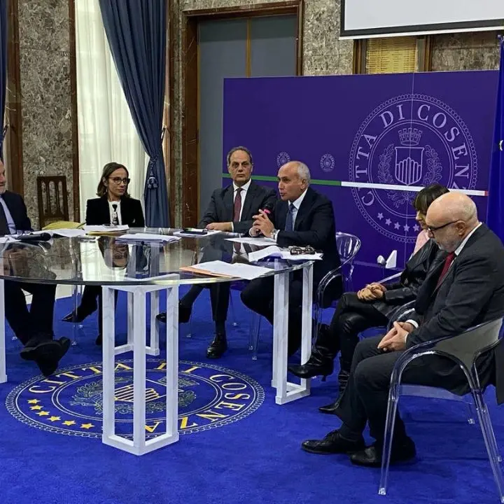 Il ministero dell’Interno dice sì a 134 assunzioni al Comune di Cosenza. Il sindaco Caruso: «Ora si parte davvero»